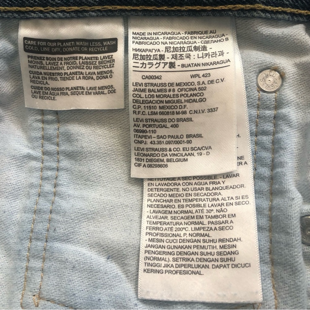 Men’s Bluewash 550 Levis Levi Strauss & Co. 38” x 30” Excellent Condition EUC - Picture 8 of 10
